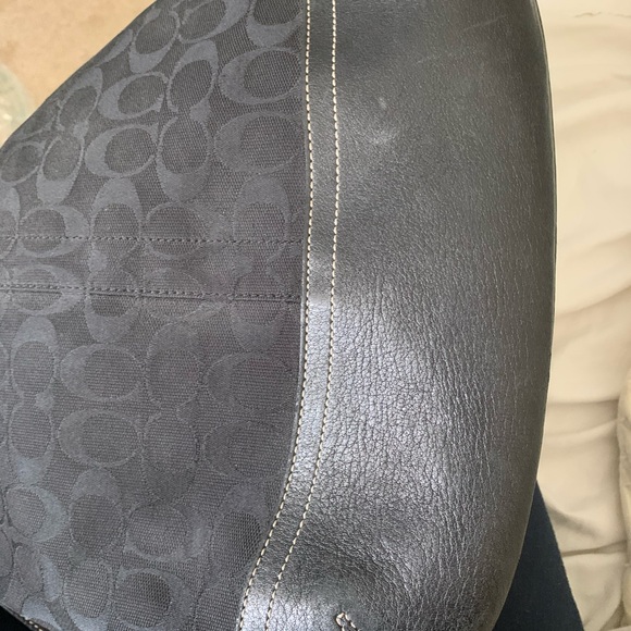 Coach Signature black leather and canvas shoulder bag - Picture 5 of 5